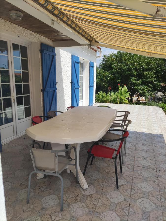 Maison Avec Piscine Privee, Proche Plage Avrillé Esterno foto