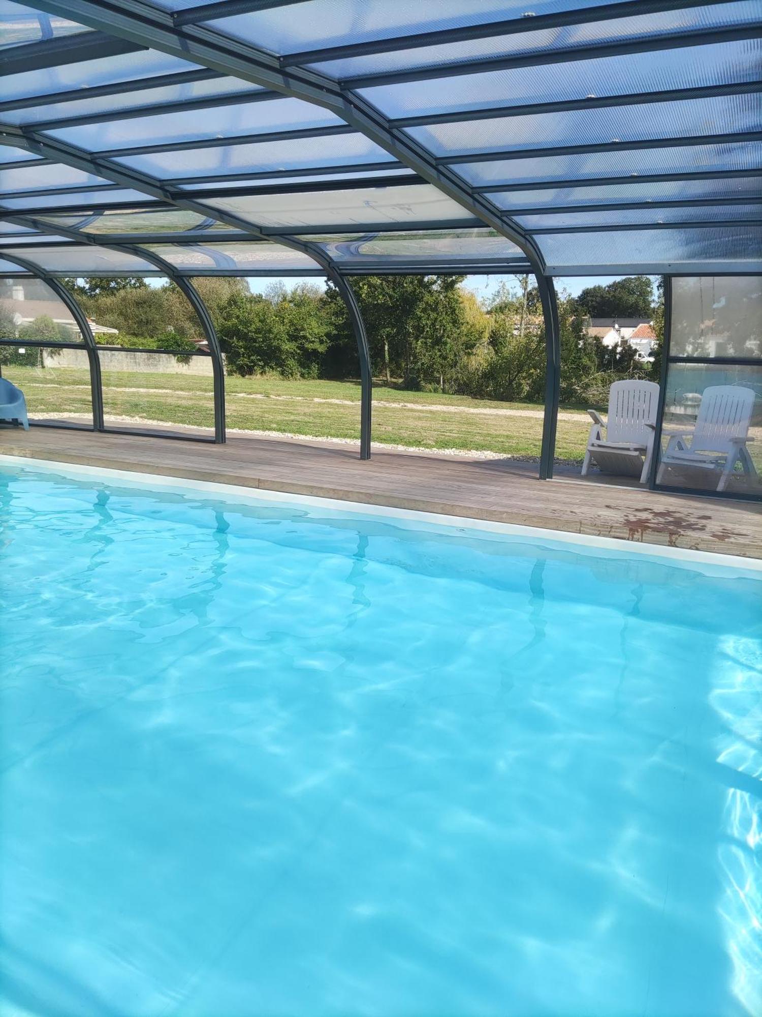Maison Avec Piscine Privee, Proche Plage Avrillé Esterno foto